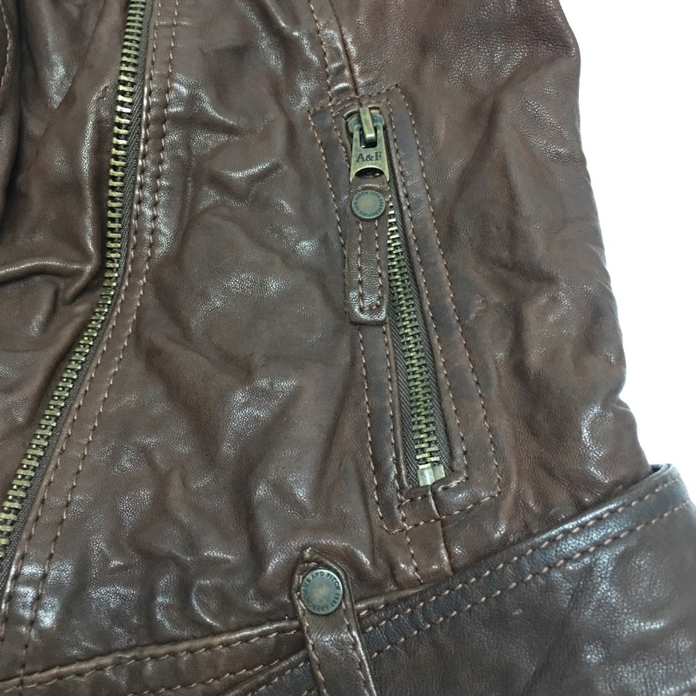 ABERCROMBIE & FITCH brown wrinkled leather jacket - Picture 6 of 8
